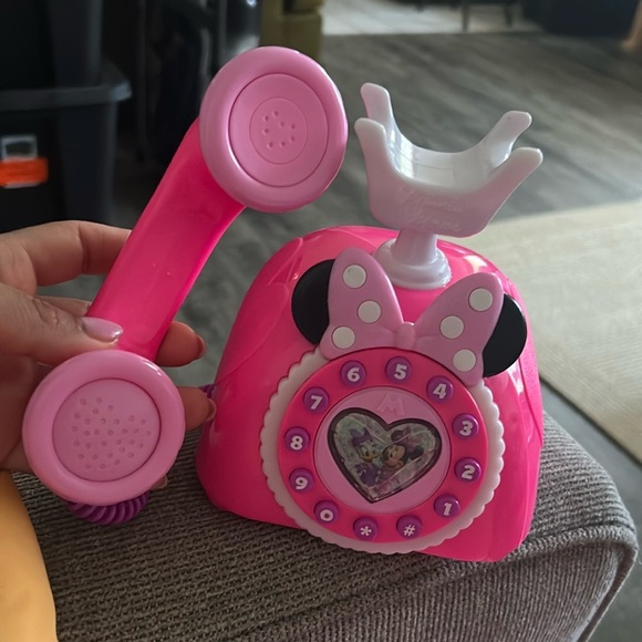 Disney Minnie Mouse Pink Toy Phone - Picture 5 of 5